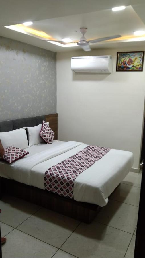 Hotel Atlanta Ahmadabad Zewnętrze zdjęcie